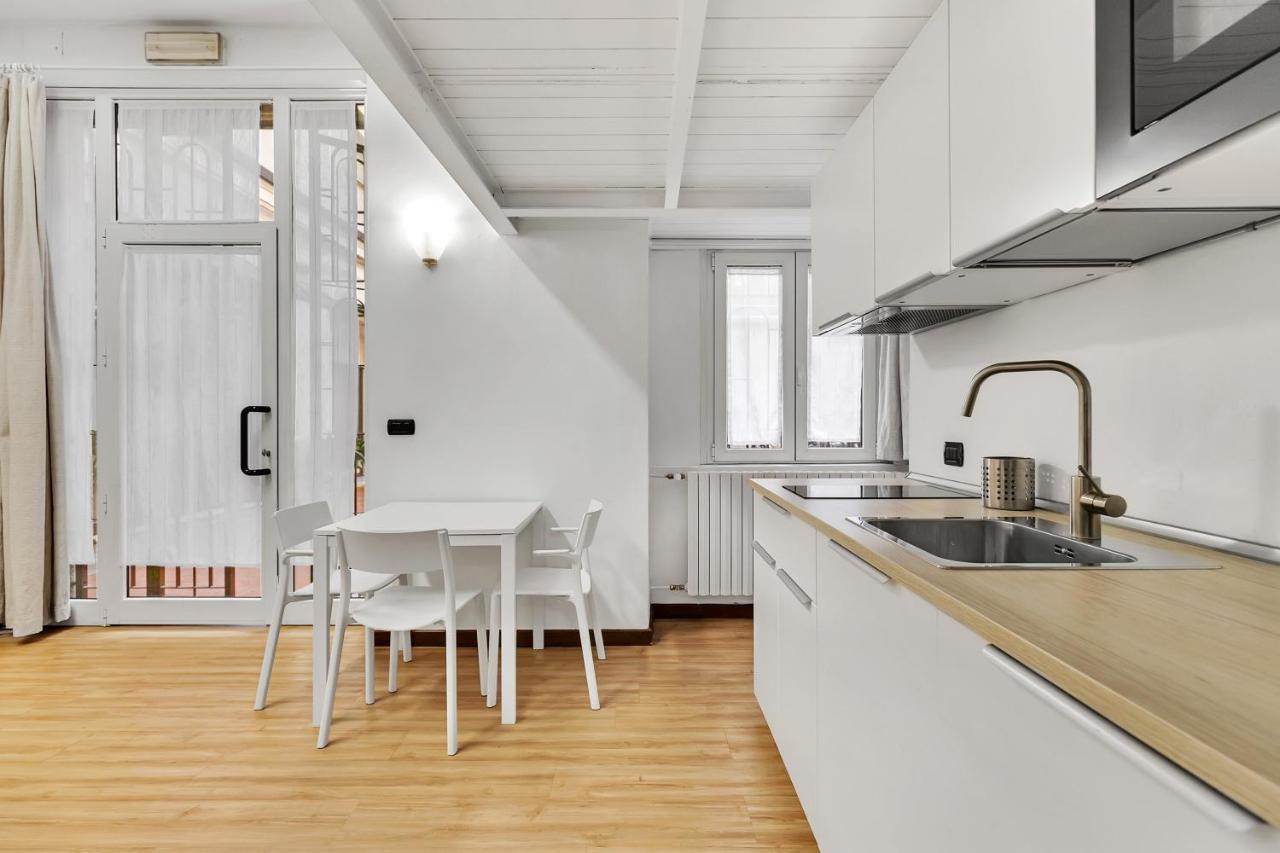 Loft Margarita Appartement Milaan Buitenkant foto
